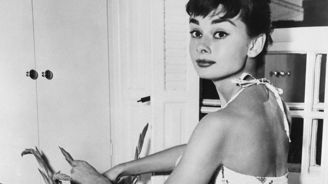 Audrey Hepburn: Londra'dan Roma'ya Özel Hayatından 7 Nadir Fotoğraf