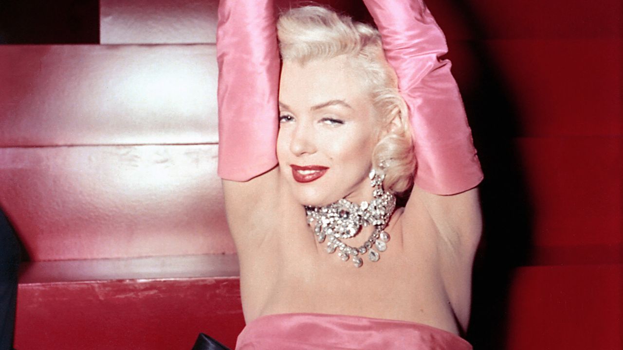 Paris'te Marilyn Monroe Büyük Sergisi Açılıyor
