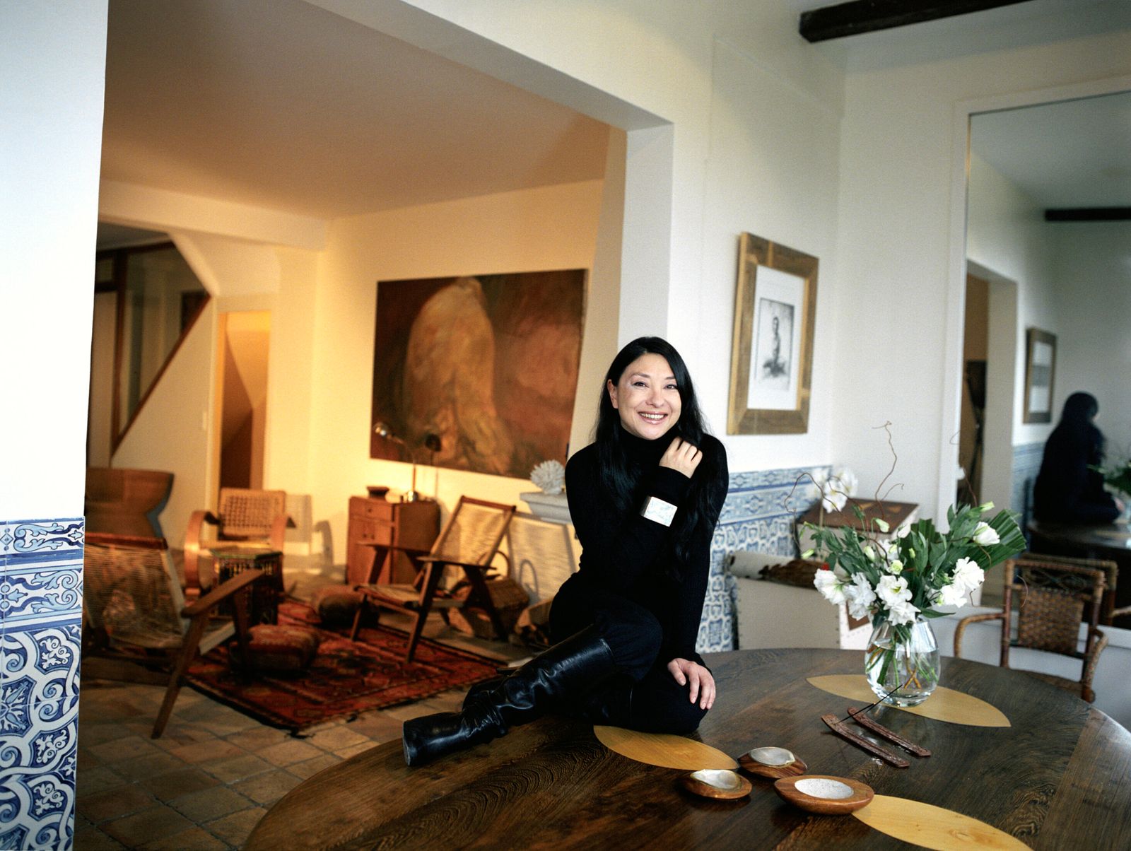 la cratrice de mode Barbara Bui chez elle salon
