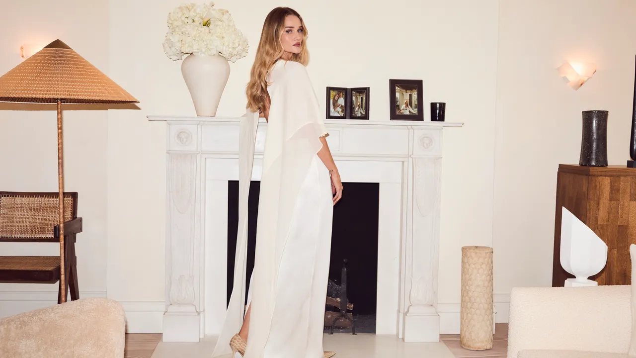 Rosie Huntington-Whiteley'in Yeni Ev Aksesuarları Koleksiyonu Tanıtıldı