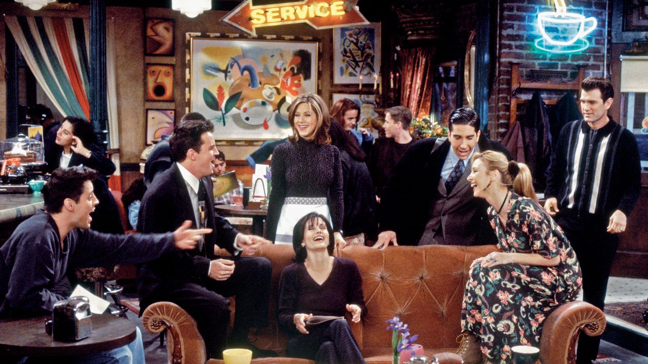 Friends'ın Çekim Sırları: Muhtemelen Bilmediğiniz 8 Gerçek
