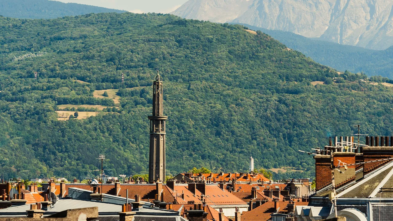 Grenoble'daki Perret Kulesi 65 yıl süren kapalıktan sonra nihayet halka açıldı