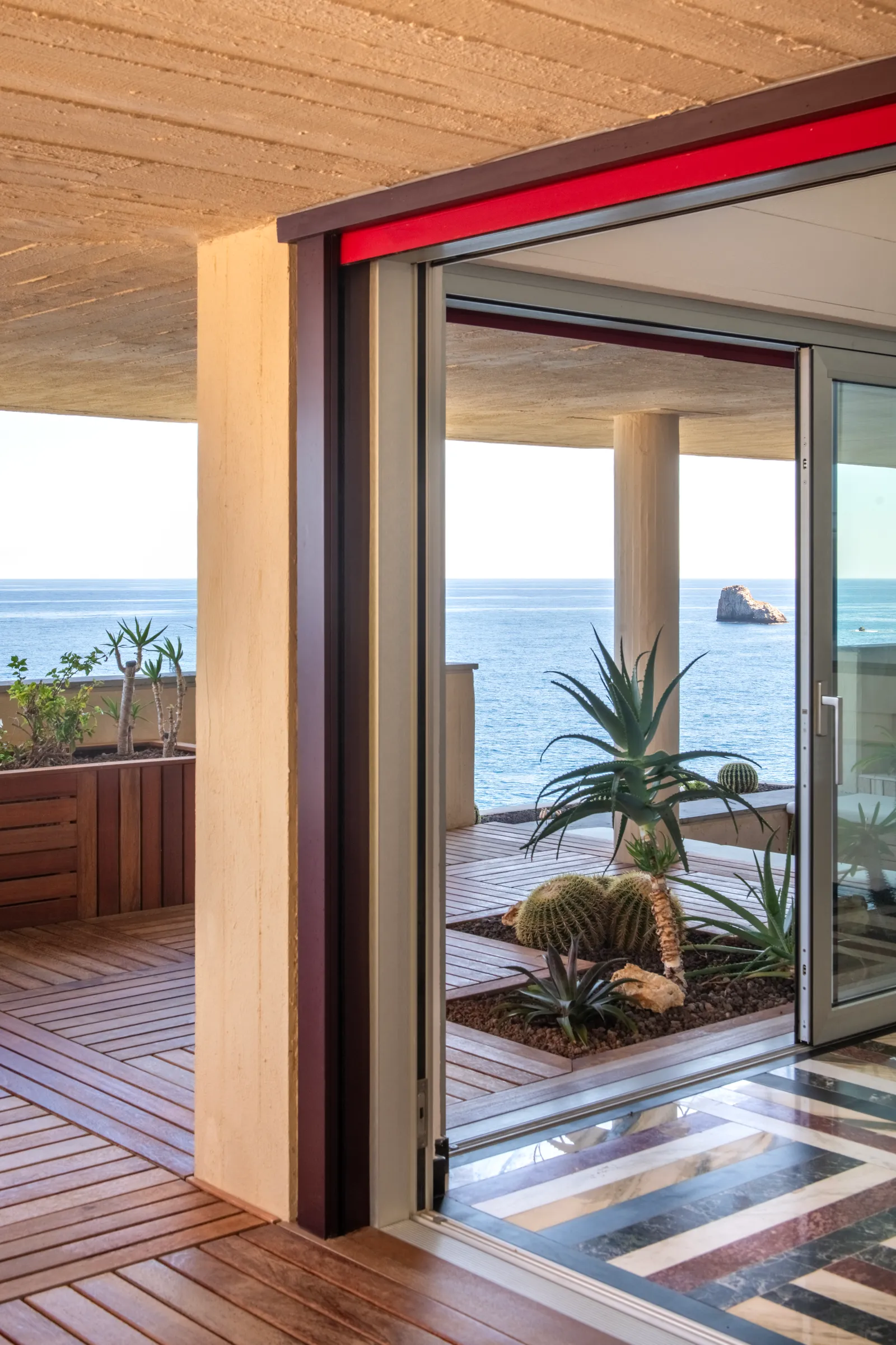 terrazza sul mare