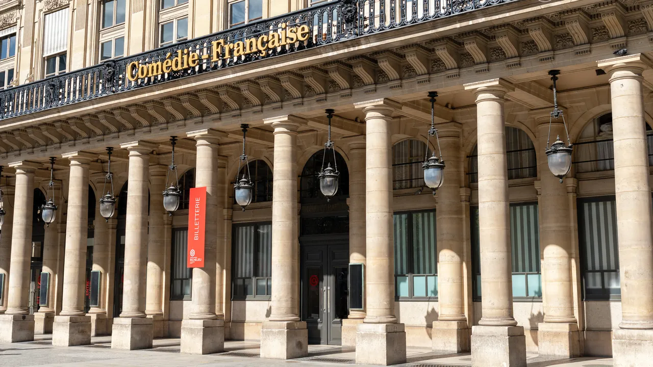 Paris'teki Comédie-Française'in Ünlü Richelieu Salonu Yarın Yeniden Açılıyor